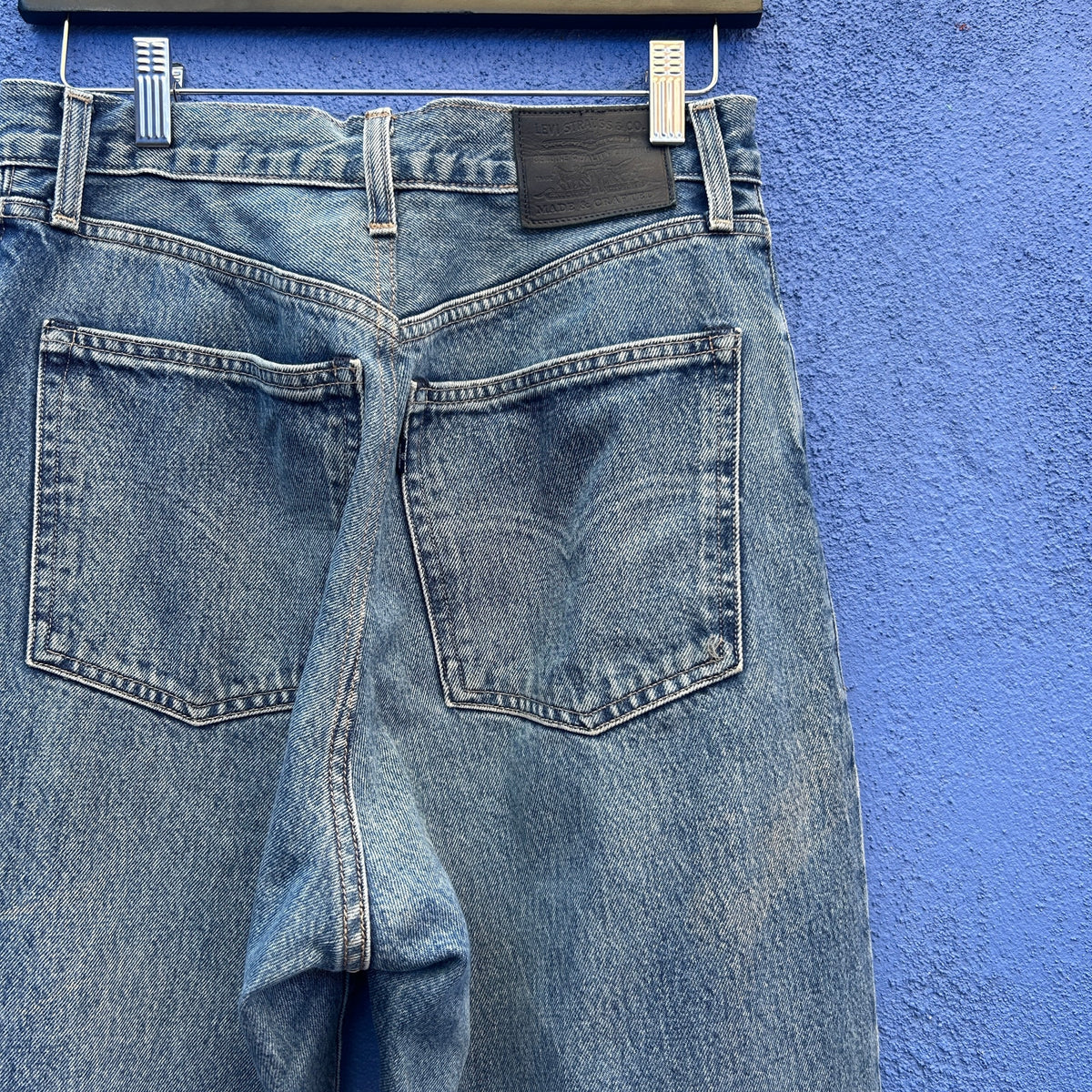 Levi’s black label column pant