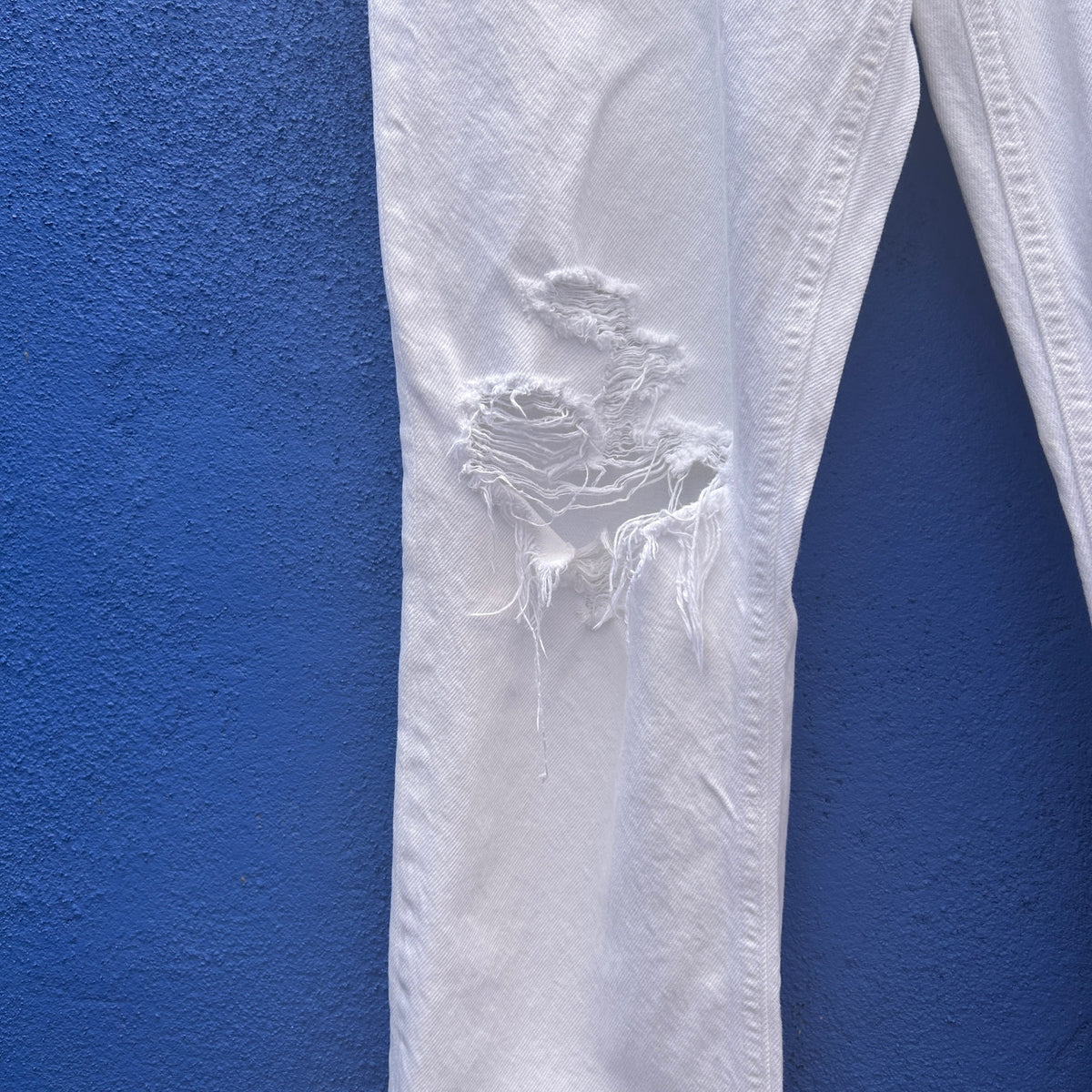 agolde white organic cotton distressed riley jean