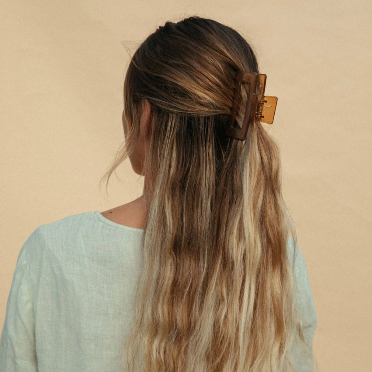 Juni Desert Hair Claw Clip Set of 3 | Medium Neutral Claws