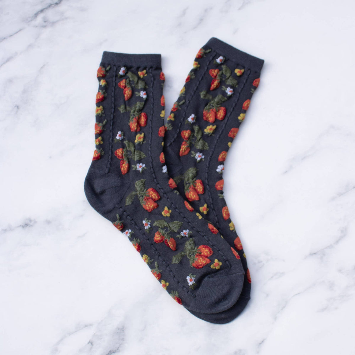 Strawberry Farm Casual Socks | Tiepology